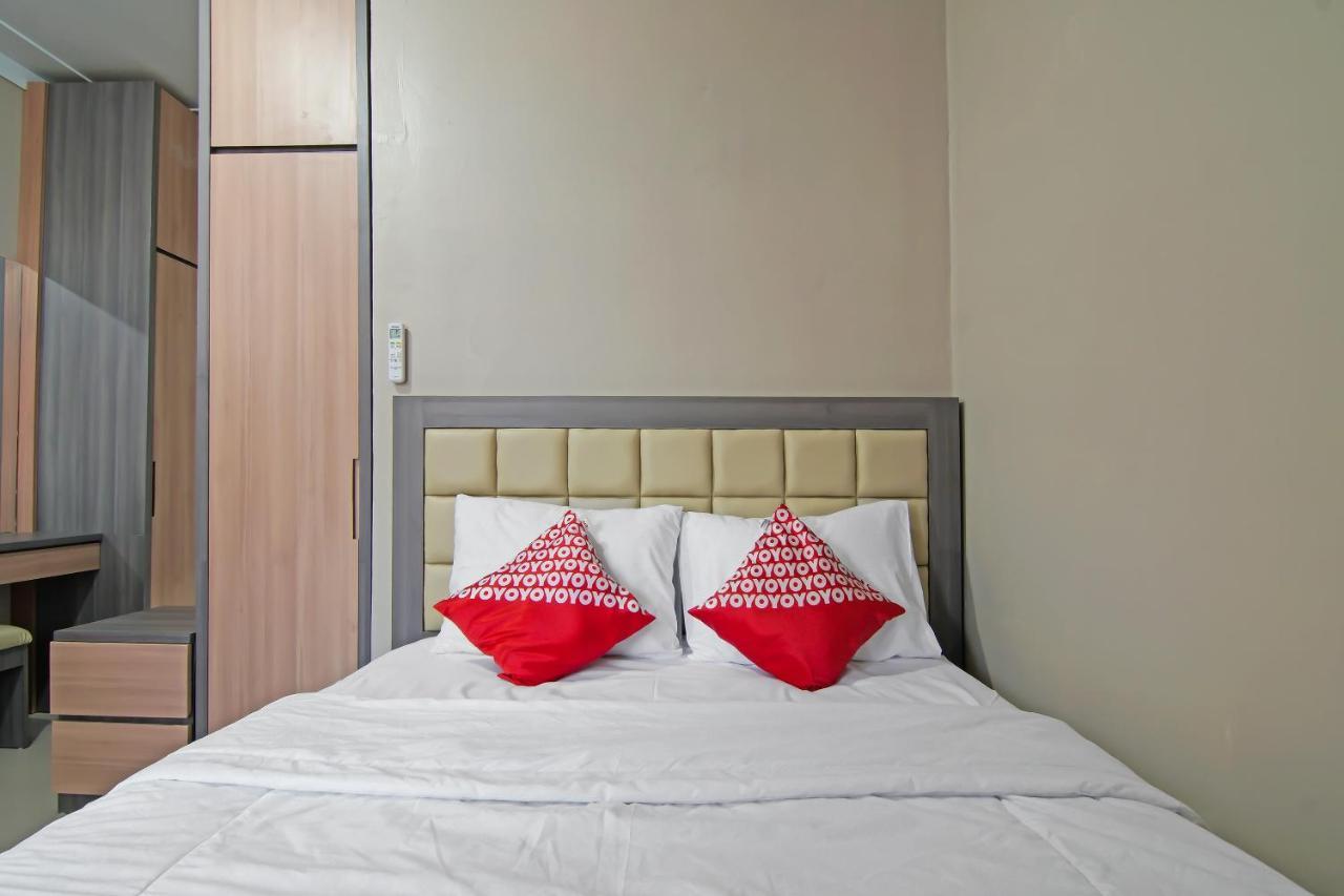 Oyo 91681 Raysa Homestay Pekanbaru Extérieur photo